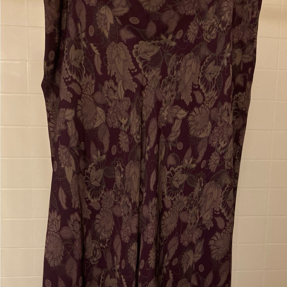 KATE HILL 100 percent silk skirt